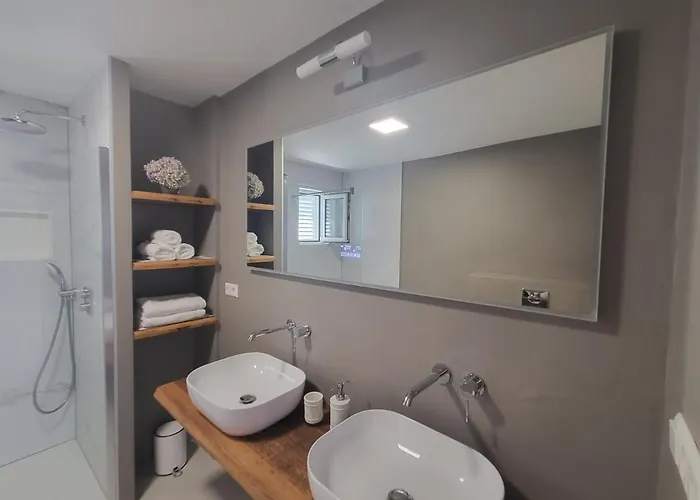 Apartament Modern Tara With Parking Malinska